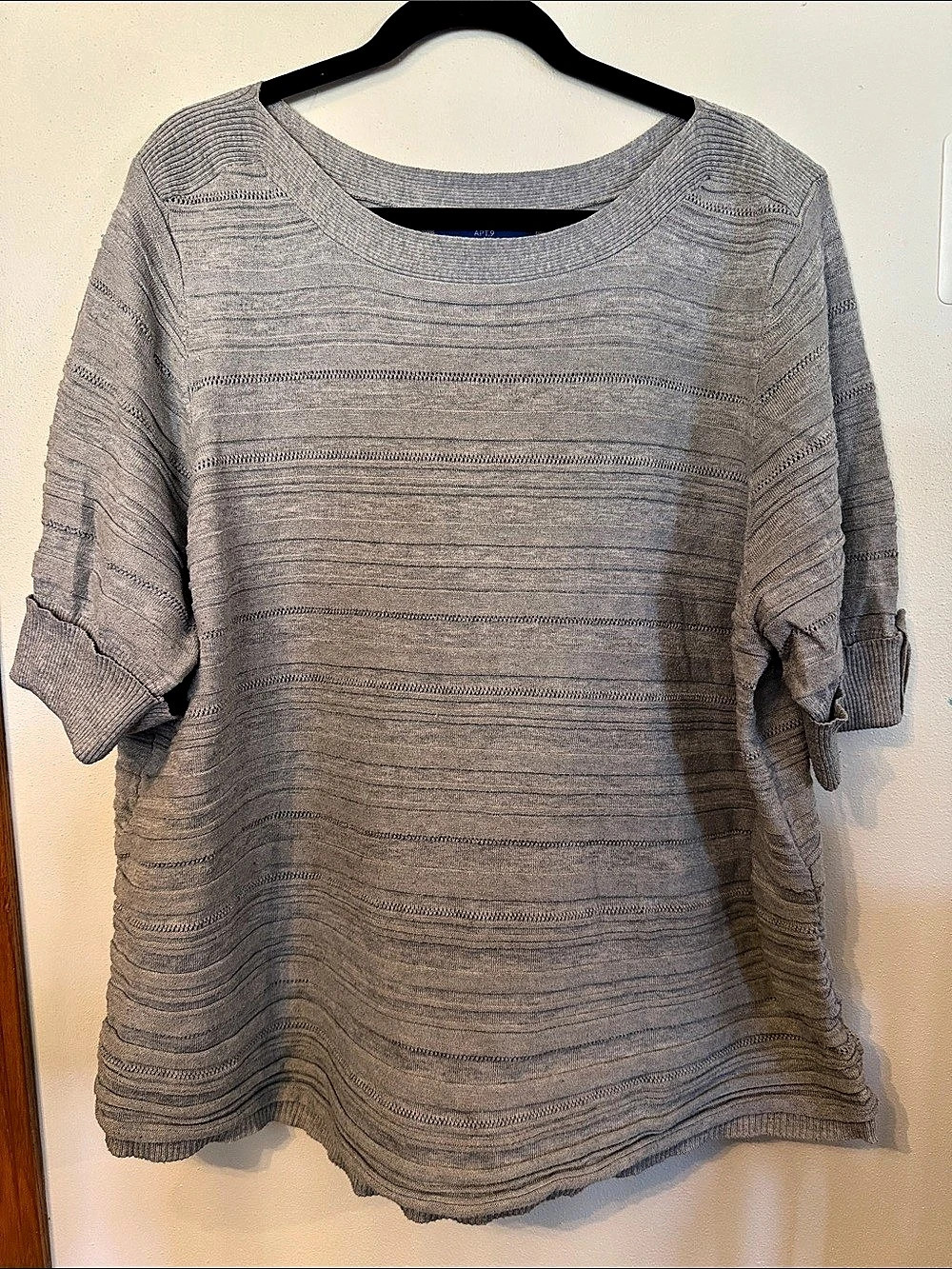 Apt. 9 Gray Textured Short Sleeve Top